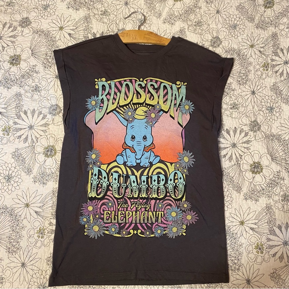☀️5/25☀️ Disney Dumbo Cap Sleeve T-shirt Women’s XS
